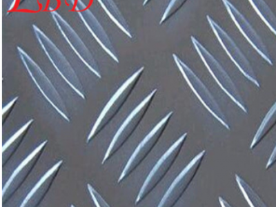 花紋鋁板 熱軋 冷軋狀態，庫存充足廣泛用于車廂防滑平臺腳踏地面