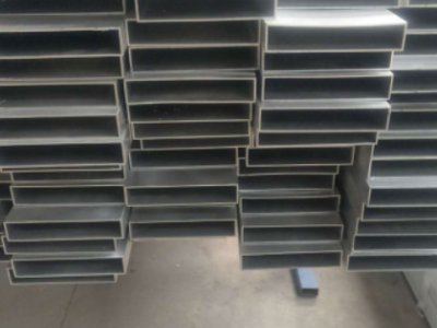 現貨鋁制管材 鋁合金方管方通型材 批發鋁及鋁合金材各個規格鋁材