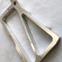 廠家外殼擠壓定制鋁制品加工 彎折邊框cnc鋁制品擠壓可開模定制