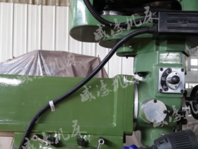 經濟適用炮塔銑床3號高轉速小型炮塔銑床品質保證 可數顯