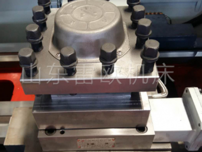 數控車床 電動刀架四工位可選配 線軌數控尾座 數控立式車床