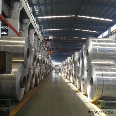 天冠  鍍鋁板廠家 機(jī)械性能優(yōu)良，蘇州鋁板供應(yīng)蜂窩鋁板，加工鋁板拉網(wǎng)，讓您物有所值買到高耐磨鋁板！