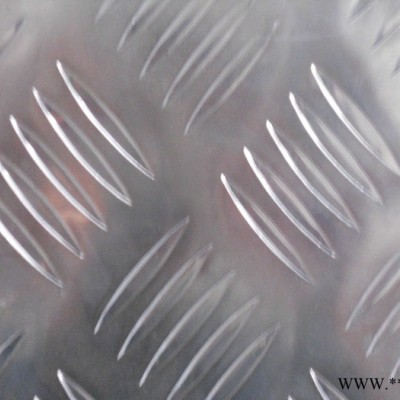 蘇州天冠鋁業長期供應各種牌號鋁板 特別是中厚鋁板6061做的很成熟，5083鋁板價格，蘇州6060鋁板廠家