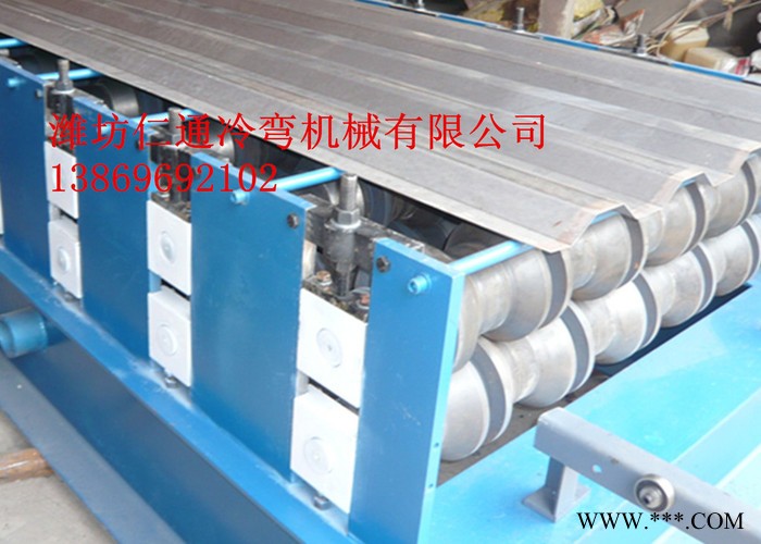 供應仁通波浪板設備 波浪板冷彎機械設備  瓦楞板成型機 **