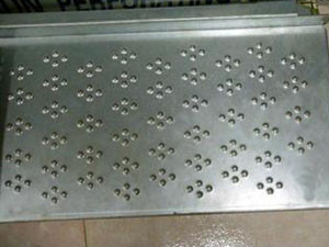 供應鋁合金板沖孔網生產廠家