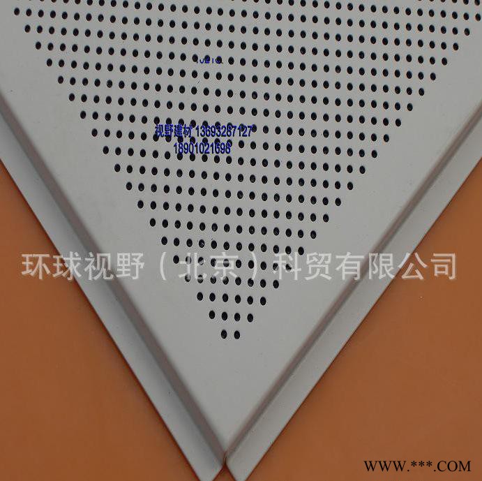 普通室內(nèi)鋁板吊頂材料600*600