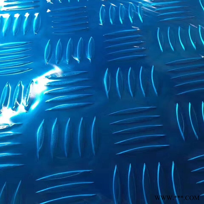 中環(huán)鈺霖 鏡面鋁板 防滑鋁板 鋁合金花紋鋁板 五條筋花紋板 壓花板可定制