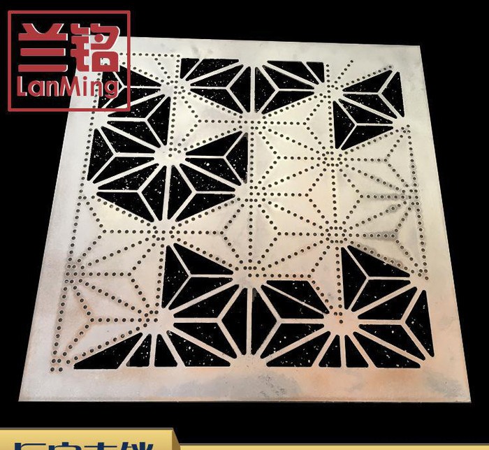 鋁雕花專業(yè)制定規(guī)格厚度的雕花鋁單板 鏤空雕花鋁板  雕花出風(fēng)口