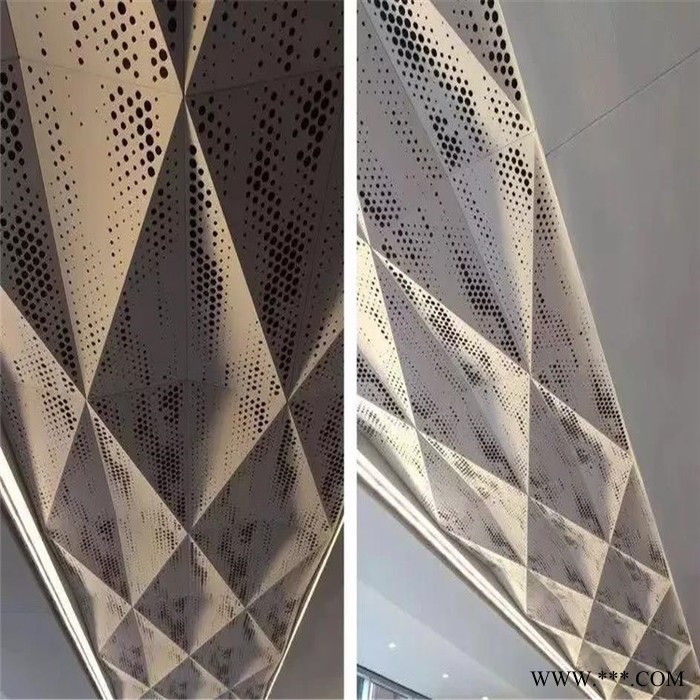 外墻沖孔鋁單板生產  沖孔鋁幕墻報價  氟碳穿孔鋁板適合尺寸