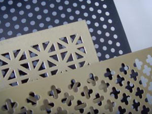 供應鋁合金板沖孔網沖孔網廠