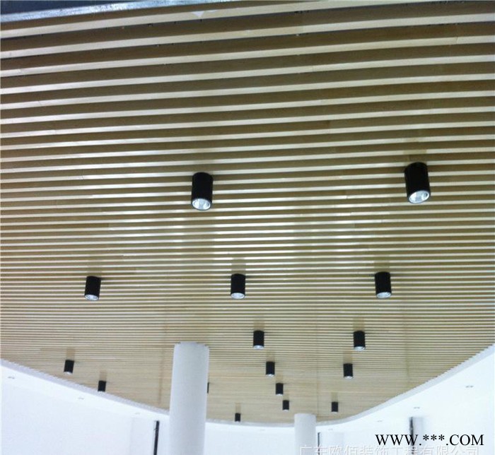安徽安慶體育館工程項目吊頂鋁方通 木紋鋁合金板材