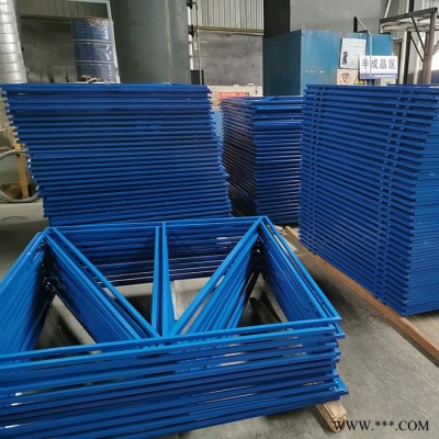 鋁板爬架網(wǎng)     爬架網(wǎng)報(bào)價(jià)    沖孔爬架網(wǎng)