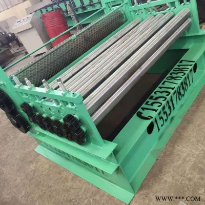 元信成廠家供應 防滑鋁板彩鋼板壓花機  電動柳葉鋼板壓花機