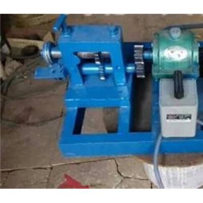 廠家生產(chǎn)小型鐵皮壓邊機(jī)鋁板壓邊機(jī)大量供應(yīng)