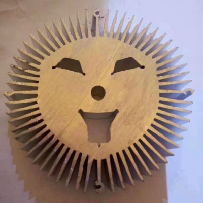 佛山昱鋁 散熱器  工業型材  建筑型材 異形型材 來圖加工開模生產