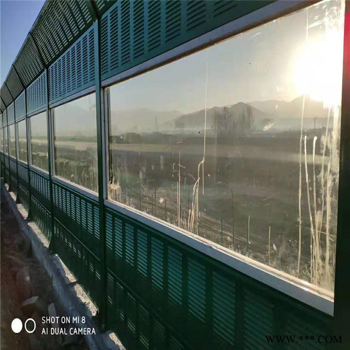 三海實(shí)力廠家玻璃鋼聲屏障 景觀聲屏障 高架橋聲屏障 鋁板聲屏障 高速公路聲屏障 透明聲屏障