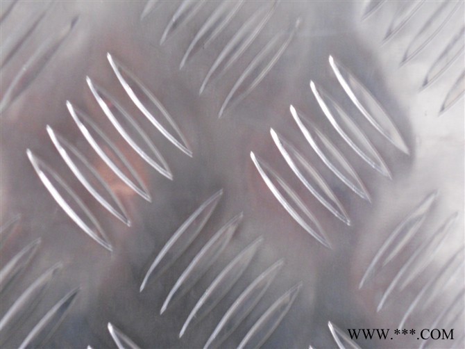 供應山東各種型號齊全花紋鋁板  壓花鋁板  防銹鋁板