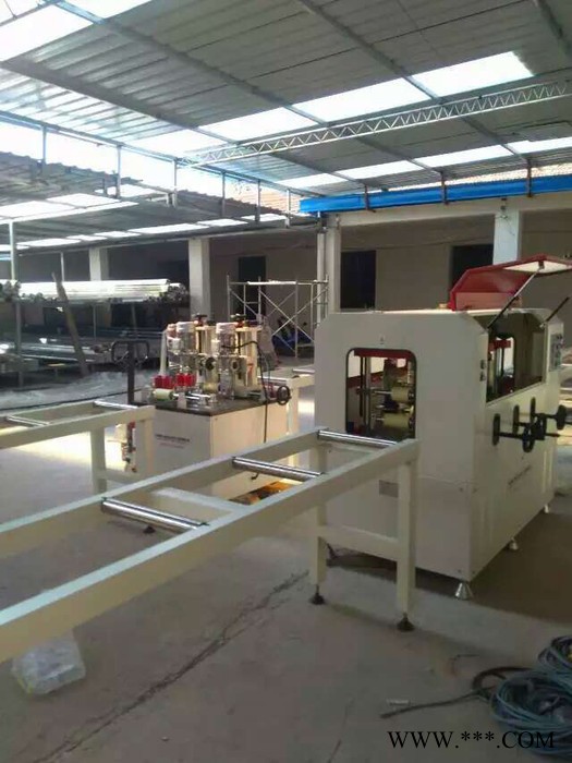 G鋁型材穿條機鋁型材復合機  鋁型材熱收縮機 斷橋鋁穿條設備 斷橋鋁型材復合設備