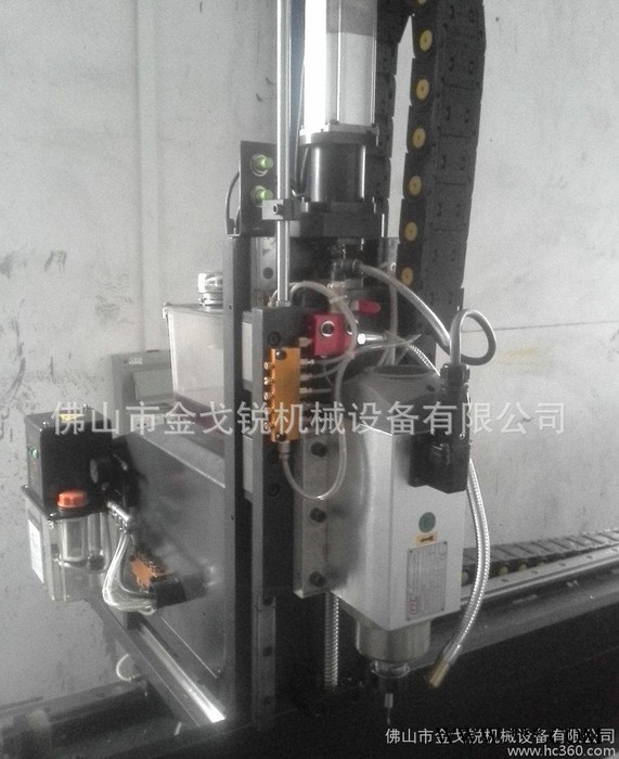 GT-6001 高速數控鉆銑中心 CNC工業鋁型材三軸加工中心