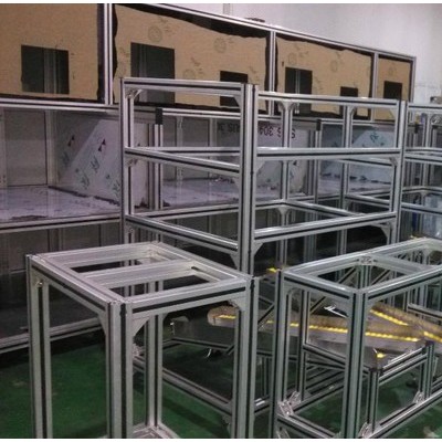 供應愈順工業鋁型材及配件