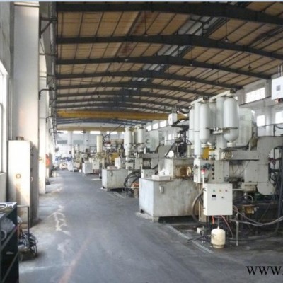 金皇品牌熔爐專業壓鑄機集中鋅鋁熔化爐生物顆粒融化爐回火爐