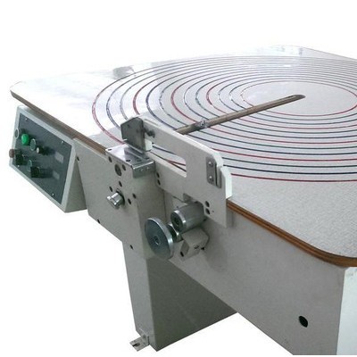 萬氏圓裁分條機(jī) 螺旋分切機(jī) 真皮裁條機(jī) 分條機(jī)生產(chǎn)廠家 無限長分條機(jī) 真皮開條機(jī)