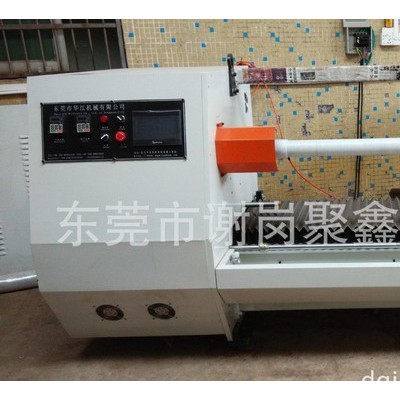 內(nèi)衣熱熔膠自動(dòng)分切機(jī)