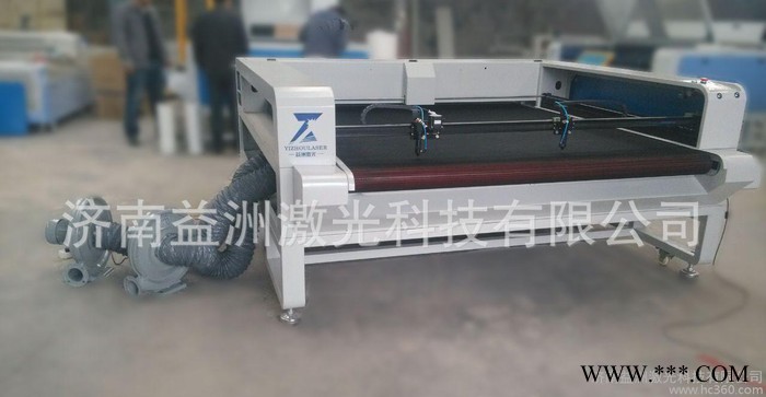 布料玩具分切機(jī)有激光的嗎