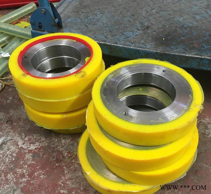 包裝機(jī)聚氨酯膠輪 分切機(jī)膠輥包膠 拉絲機(jī)膠輥 熱收縮膜膠輥