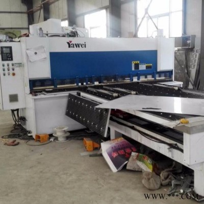 江蘇亞威BS-LGSK-6*3050MM數控剪板機  數控沖床  數控轉塔沖床