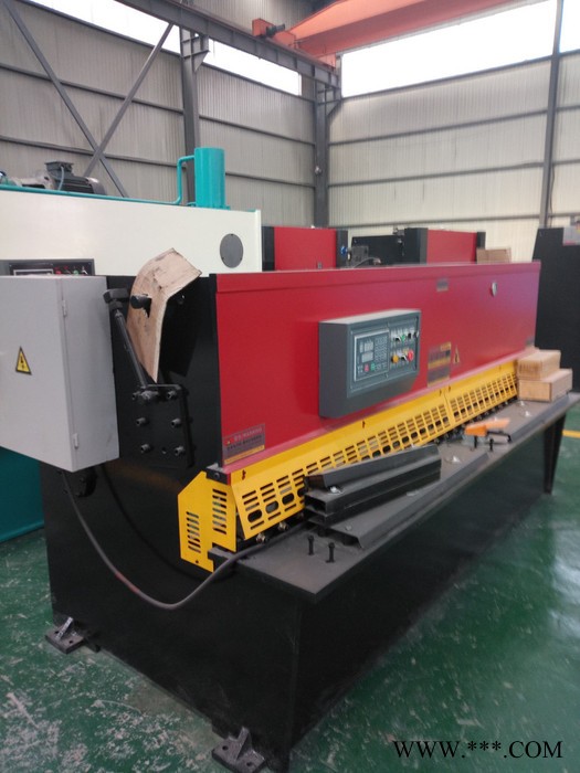 淄博金軒機床**QC11Y-8mm6000mm 液壓閘式數(shù)控剪板機