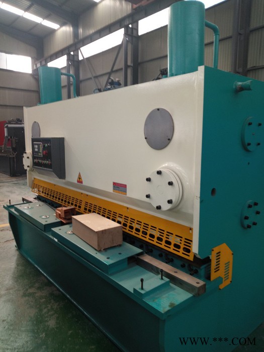 淄博金軒機床** QC11Y-16mm2500mm  液壓閘式數(shù)控 剪板機