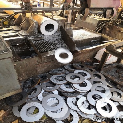 304高精度光亮冷軋精密管 山東三輥不銹鋼光亮冷軋精密管生產(chǎn)規(guī)格齊全