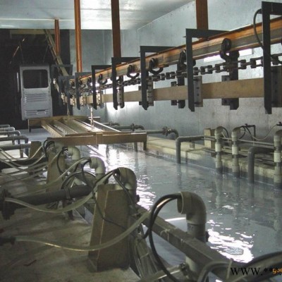 伊恩 電泳生產(chǎn)線 電泳設(shè)備