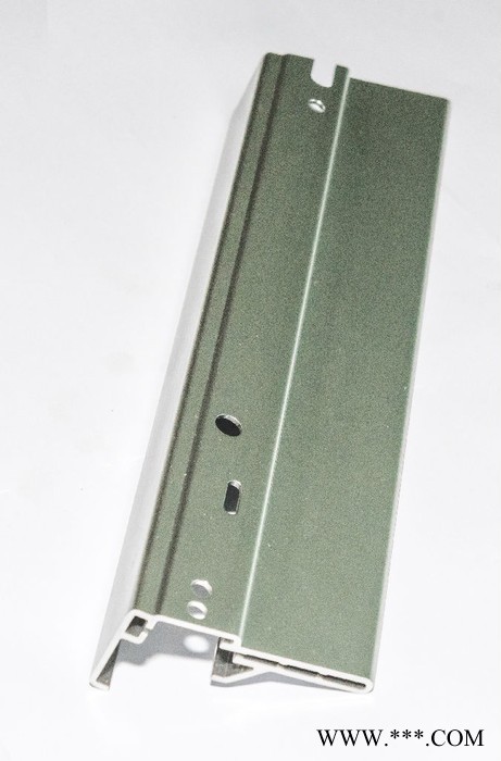 大用鋁型材加工制造商 素材生產 型材成品深加工 氧化噴涂電泳噴砂 表面處理廠家