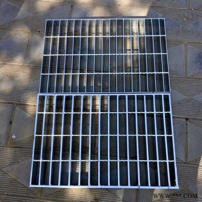 電鍍鋅雨水篦子-室內機庫雨水篦子-機場機庫雨水鋼格板篦子-云磊