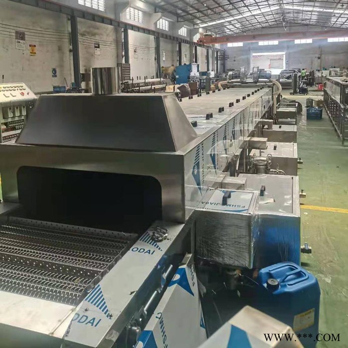 超聲波清洗烘干線制造是這樣的 除油除鋁粉超聲波清洗烘干機 深入剖析