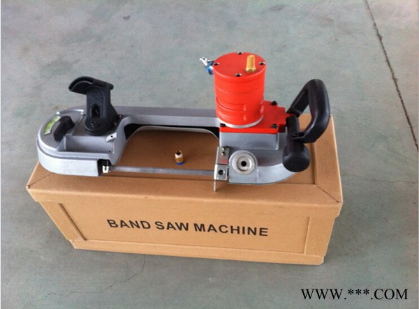 山東青島氧化鋁陶瓷切割鋸片代理店