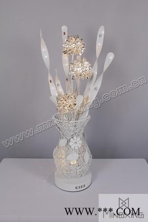 供應中山臺燈廠家| 鋁線臺燈批發|