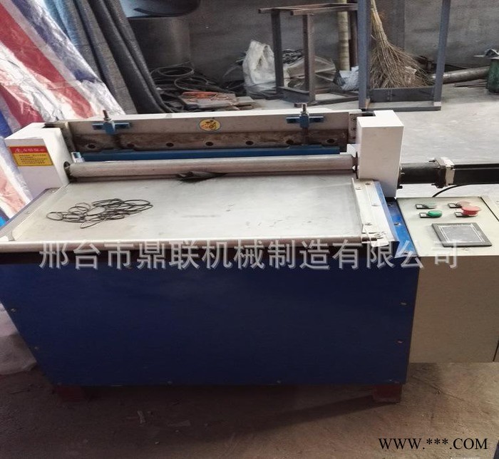 玻璃纖維鋁箔布裁剪機(jī) 雙面鋁箔布切片切張機(jī) 阻燃玻纖布鋁箔裁剪