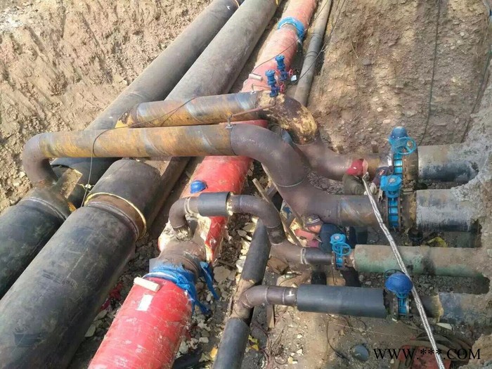 鋁箔反射層高密度聚乙烯保溫管