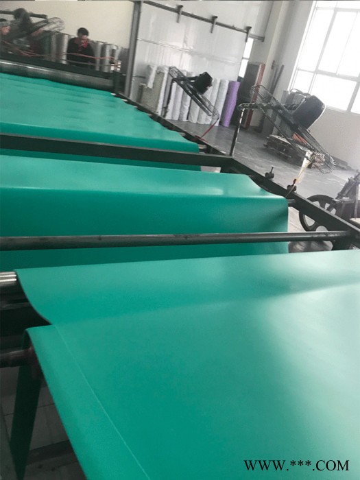 龍耀PVC定制批發(fā)PVC綠色軟膠板 防腐抗壓耐磨pvc綠軟板 防腐軟板 軟皮軟膠磚廠脫硫池磷化池卷材pvc軟板