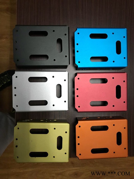 江蘇鋁氧化廠    陽極氧化廠家     拉絲打磨廠