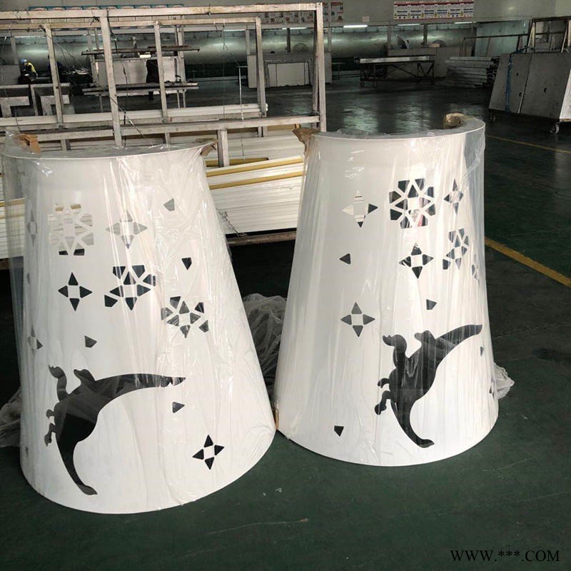 選擇商務大廈沖孔鋁板 走廊圓弧鏤空包柱沖孔鋁板 鋁單板樹葉造型 中庭電梯雕花2.0彎曲樹狀鋁單板