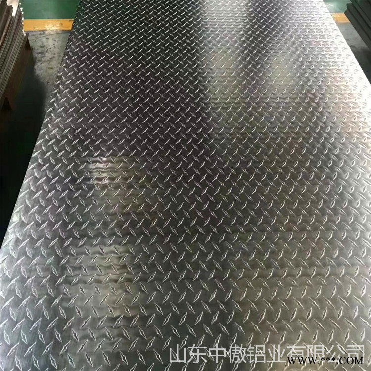 供應GB花紋鋁板 1060五條筋鋁板價格單