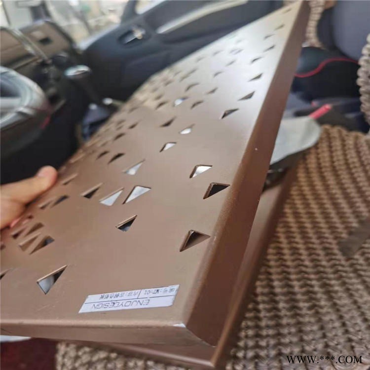 營宏鋁業(yè) 上海鋁板批發(fā)廠家 全國配送 1060鋁板 彩圖輥涂鋁板