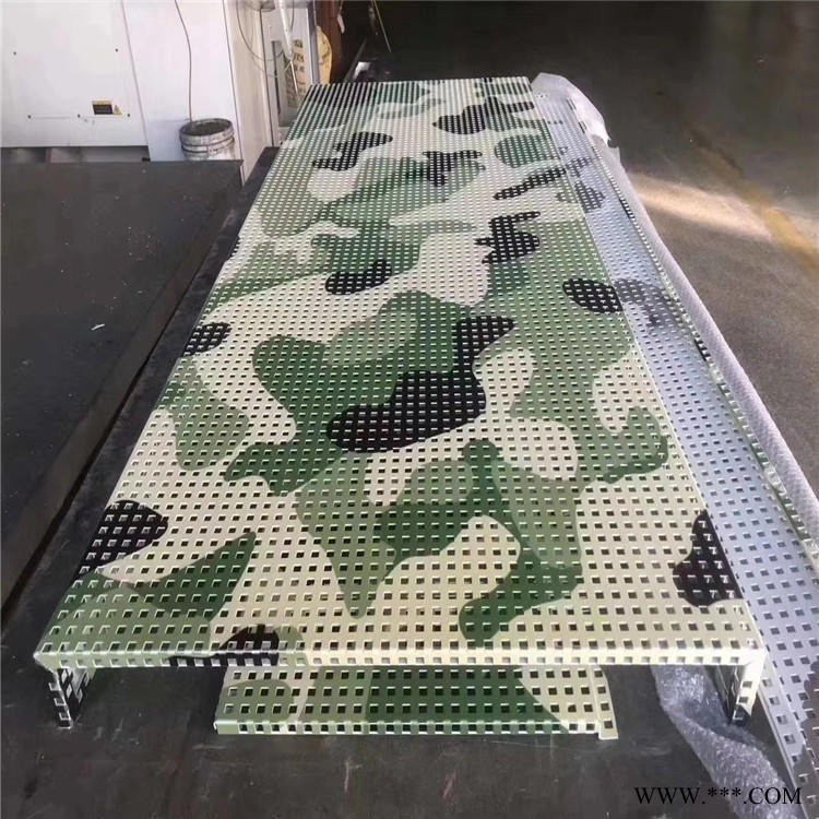 辦公大樓工程吊頂鋁單板 雕花圖案沖孔鋁幕墻 宏鋁鋁業仿木紋鋁合金裝飾鋁板廠家  按圖紙定制生產