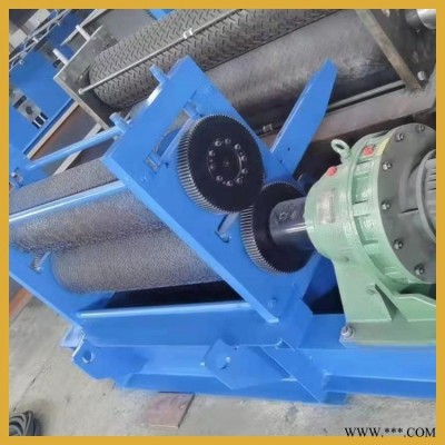 馳恒 汽車防滑板壓花機(jī) 鋁板彩鋼板壓花機(jī) 小型防滑板壓花機(jī)