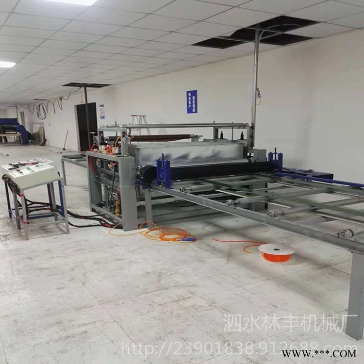 護(hù)角板熱轉(zhuǎn)印機(jī) 鋁板熱轉(zhuǎn)印貼面機(jī) 平面板材冷熱轉(zhuǎn)印機(jī) 林豐新產(chǎn)品