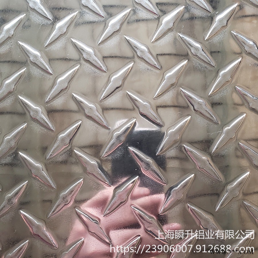 指針鋁板 1060型號花紋鋁板 人字形指針壓花鋁板 瞬升批發